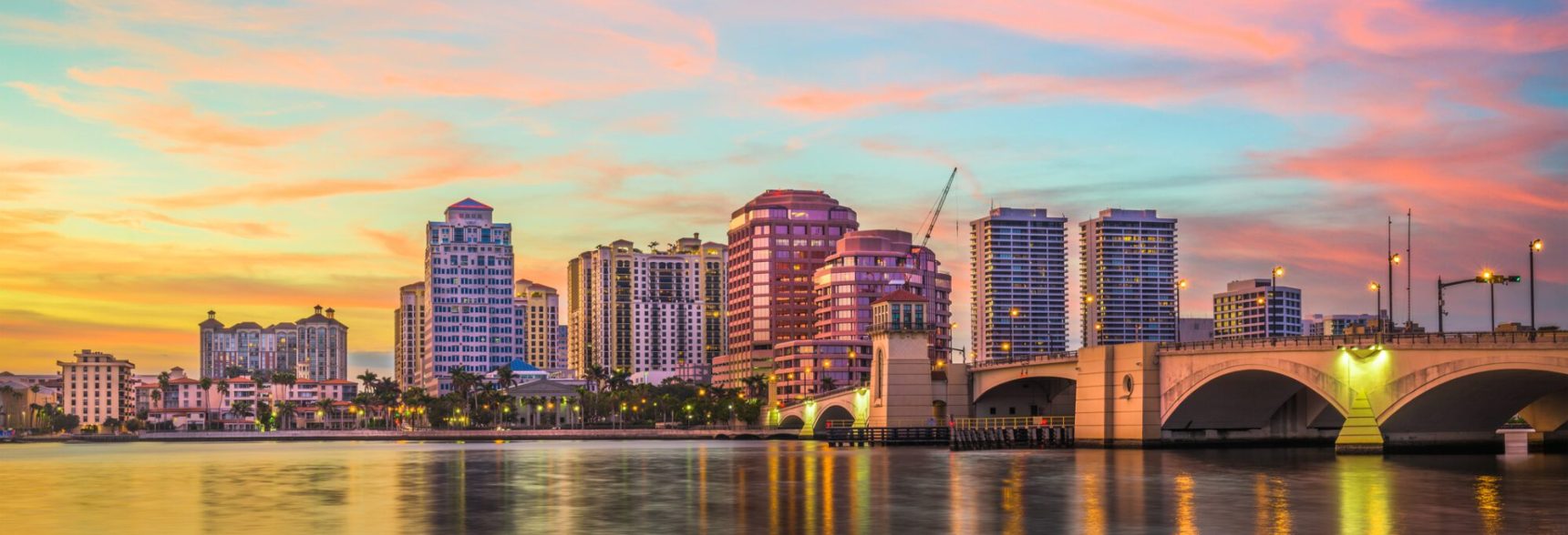 West Palm Beach, Florida, USA downtown skyline.